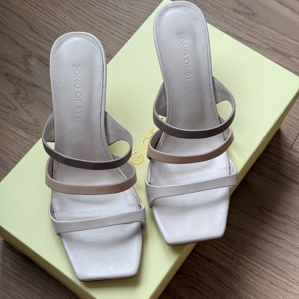 Song of Style - beige sandals SIZE 8